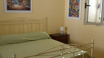 Apartment, 2 Bedrooms, Smoking | 2 bedrooms