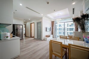 Skyline Two Bedrooms Apartment with Balcony and Courtyard View | View from room