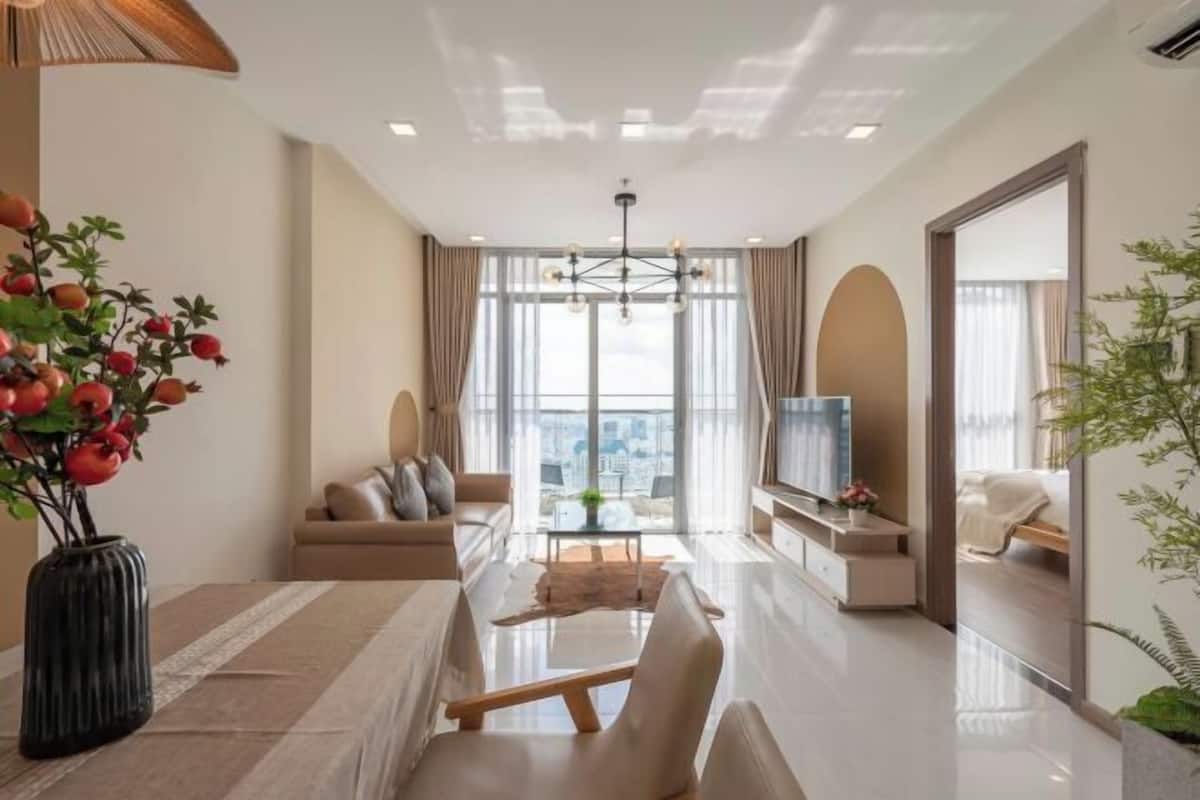 Premium bedding, minibar, individually decorated, individually furnished