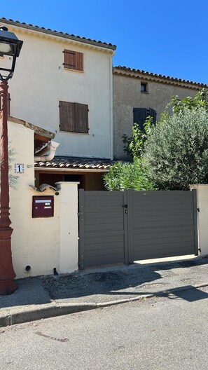 Exterior - Maison Parc du Verdon *Clim & Shaded terrace (Les Salles sur Verdon)