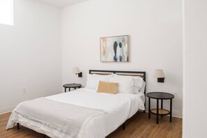 1 Schlafzimmer, Schreibtisch, Bügeleisen/Bügelbrett, kostenloses WLAN