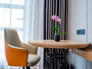 Business Single Room, 1 King Bed, Non Smoking | View from room - Shenzhen Chengtai Hotel (Shenzhen)