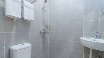 Basic-rum | Badrum | Dusch, handdukar, tvål och schampo