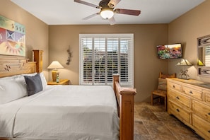 2 bedrooms, iron/ironing board, travel cot, WiFi
