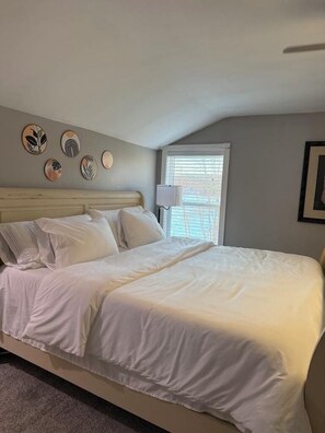 2 dormitorios, escritorio, tabla de planchar con plancha y wifi gratis