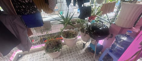 2nd Floor Balcony with Hammock | Terrace/patio