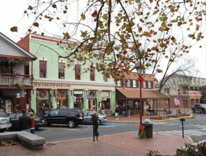 Parkplätze auf dem Gelände