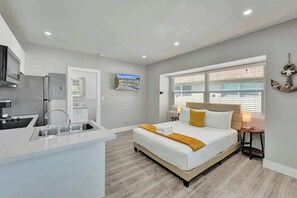 WiFi - Coastal Charm Studio Pompano (Pompano Beach)