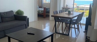 Charming 2-bedroom apartment in Bargara, one street back from the beach