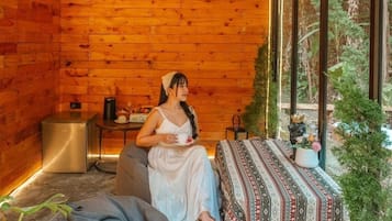 The Moon | Living area | 32-inch LED TV with cable channels, Netflix, streaming services