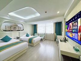 Senior Twin Room | Premium bedding, down comforters, minibar, individually decorated