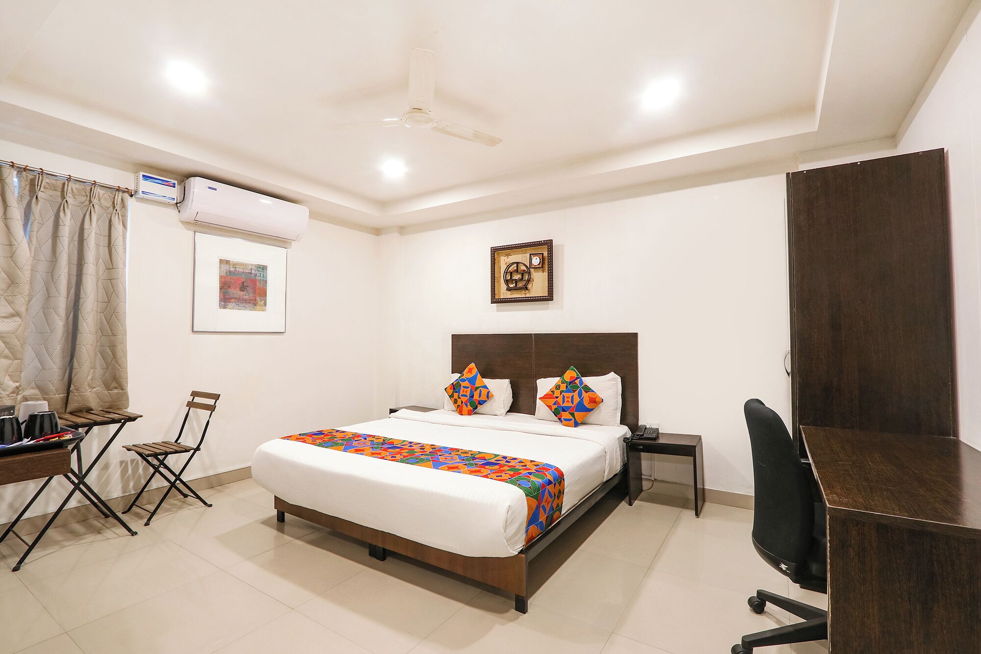 Habitación Deluxe | Escritorio, sistema de insonorización, wifi gratis