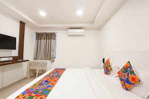 Deluxe Room | Desk, soundproofing, free WiFi - Hotel Blue Dawn - Near DLF Cyber City, Gachibowli (Hyderabad)