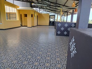 Rooftop terrace - Dsouzas Guest House (Bardez)