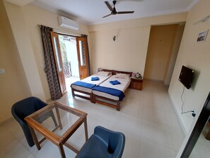 Habitación individual Deluxe, para no fumadores, baño privado | Wifi gratis y ropa de cama 