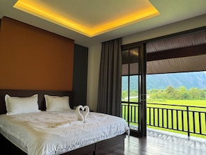 Deluxe Double Room, Balcony, Hill View | In-room safe, blackout drapes, free WiFi