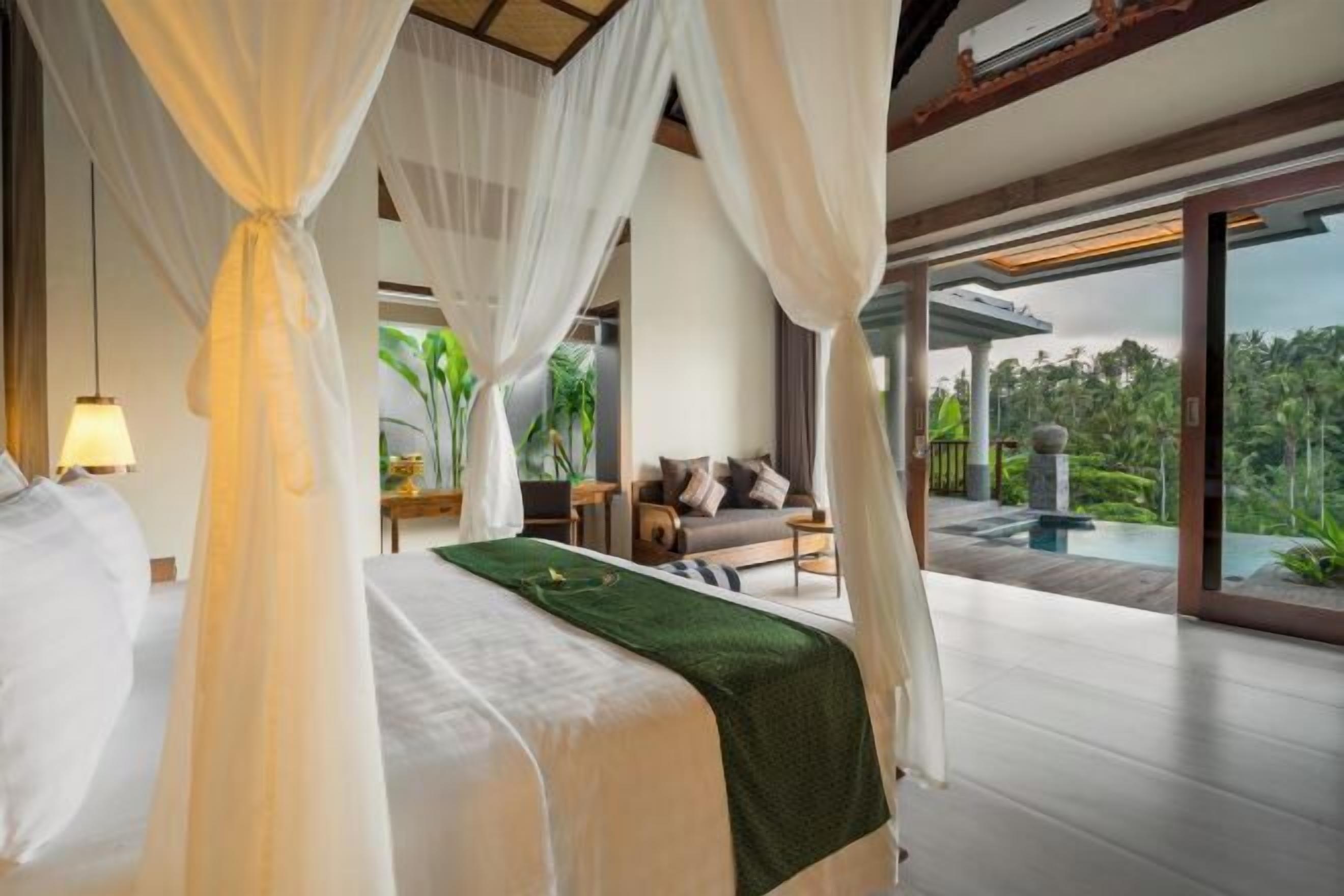 Een gratis minibar, een kluis op de kamer, verduisterende gordijnen