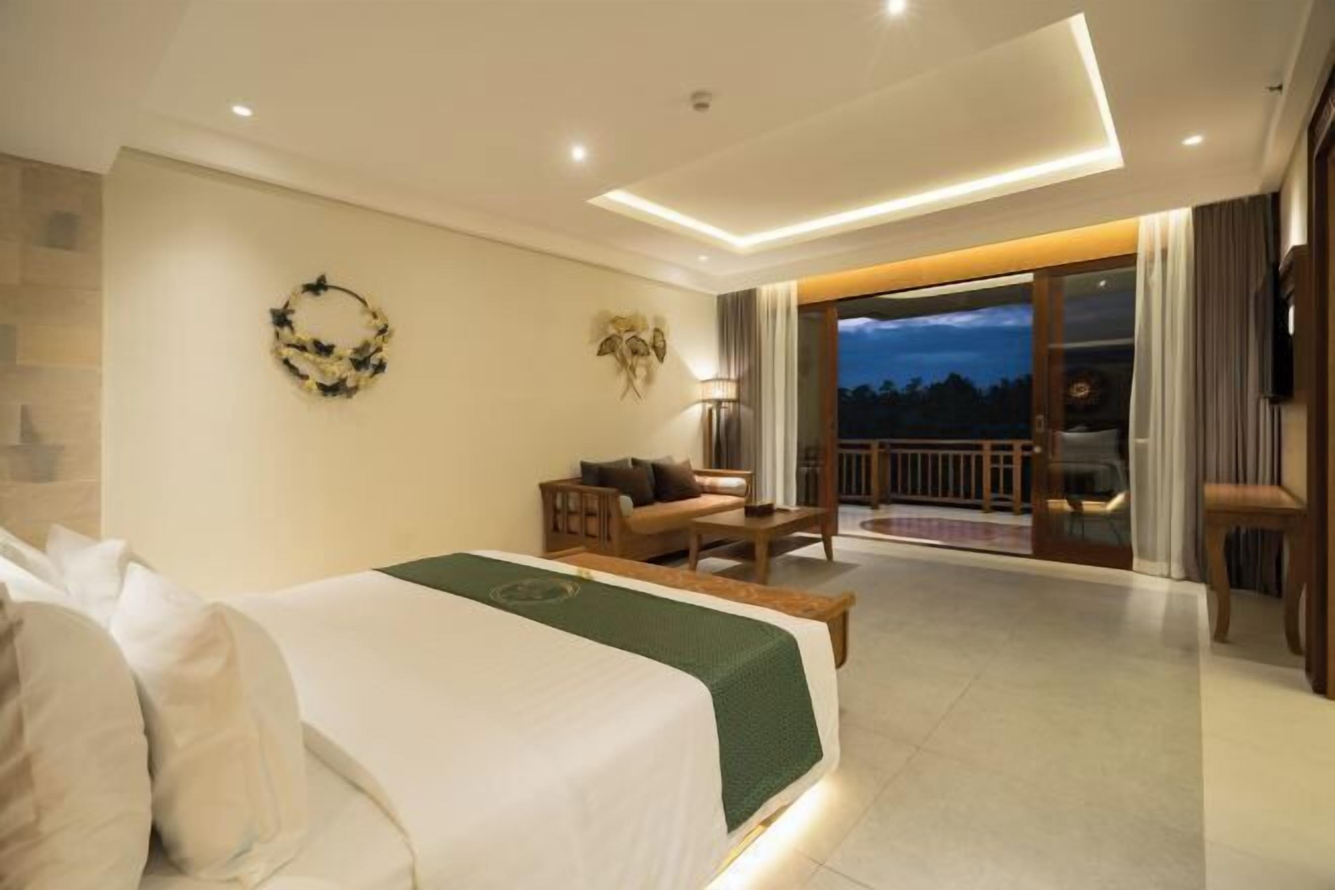 Een gratis minibar, een kluis op de kamer, verduisterende gordijnen