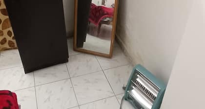 Chic 1-bedroom with fitness room, WiFi in marvelous Ahmedabad
