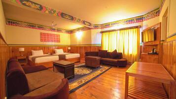 Deluxe Double or Twin Room