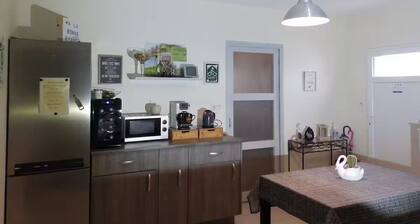 A l’arrêt droit Petit-déjeuner inclus VAE Borne