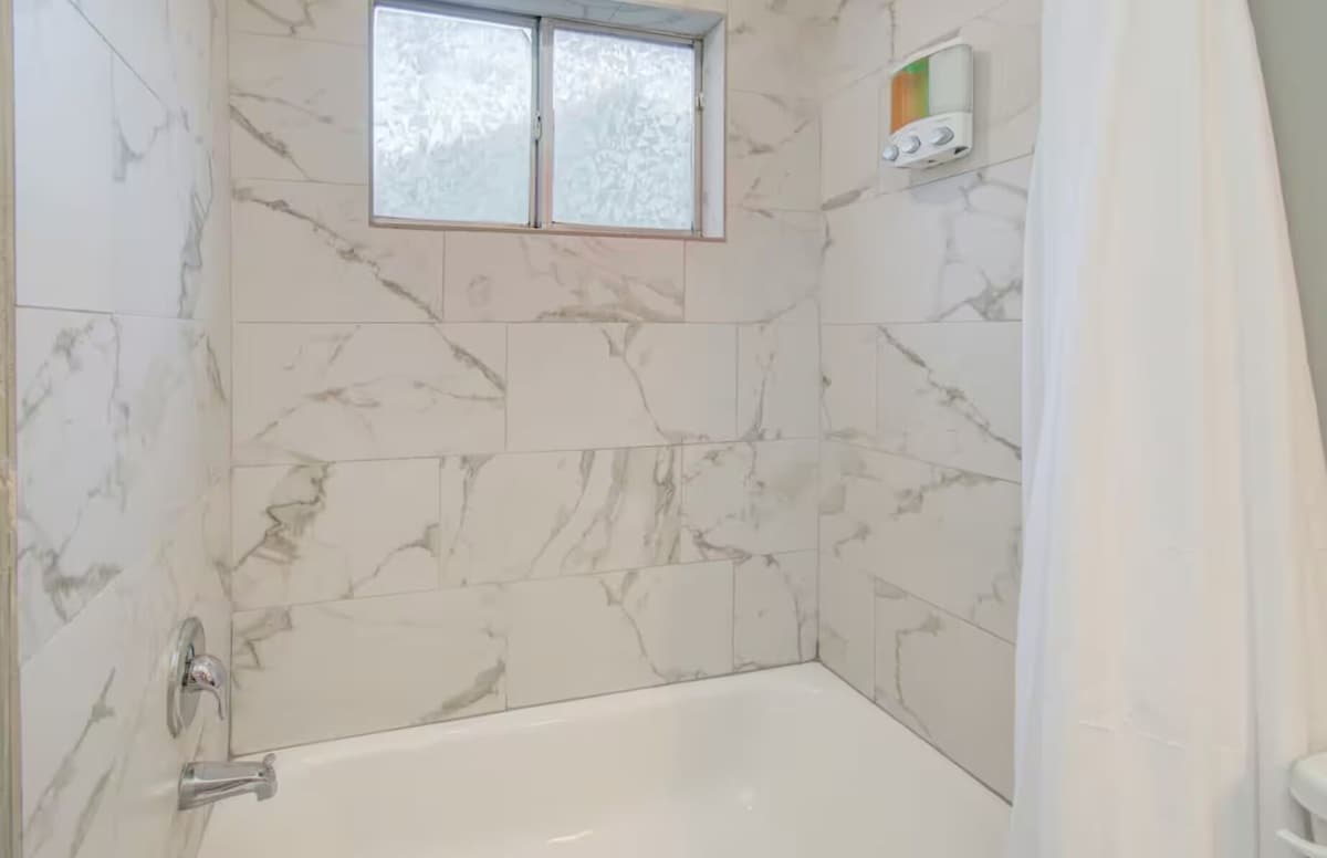 Photo 15 of Charming 2-bedroom house 15min from Downton Houston