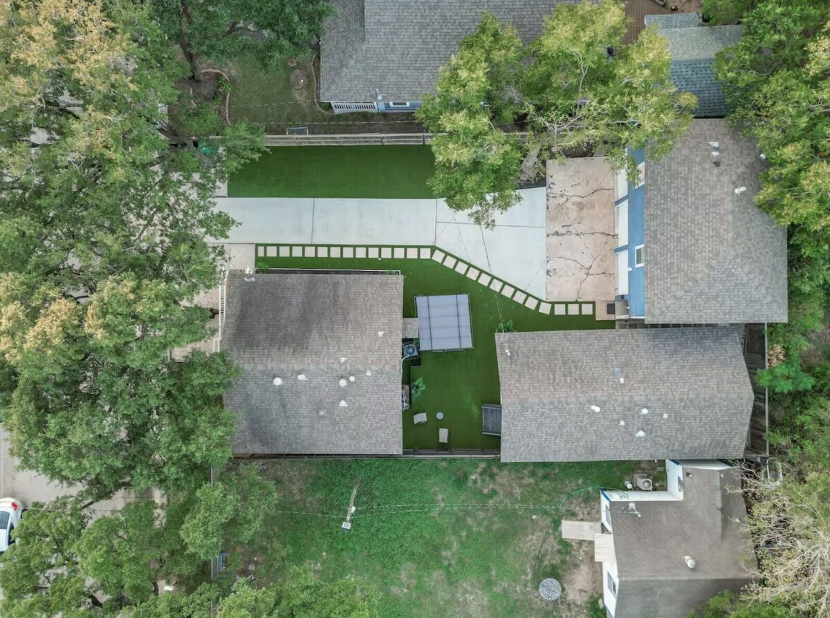 Photo 26 of Charming 2-bedroom house 15min from Downton Houston