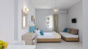 1 chambre, bureau, fer et planche Ă repasser, Wi-Fi