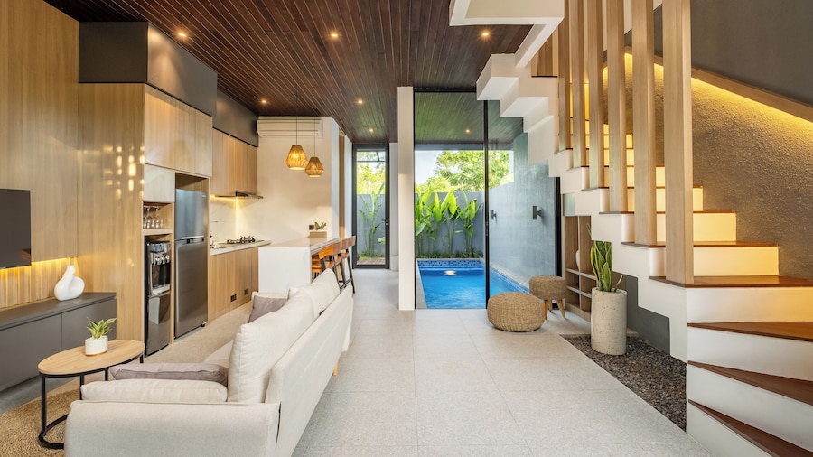 Private Pool Vila 8B Close Melasti Beach