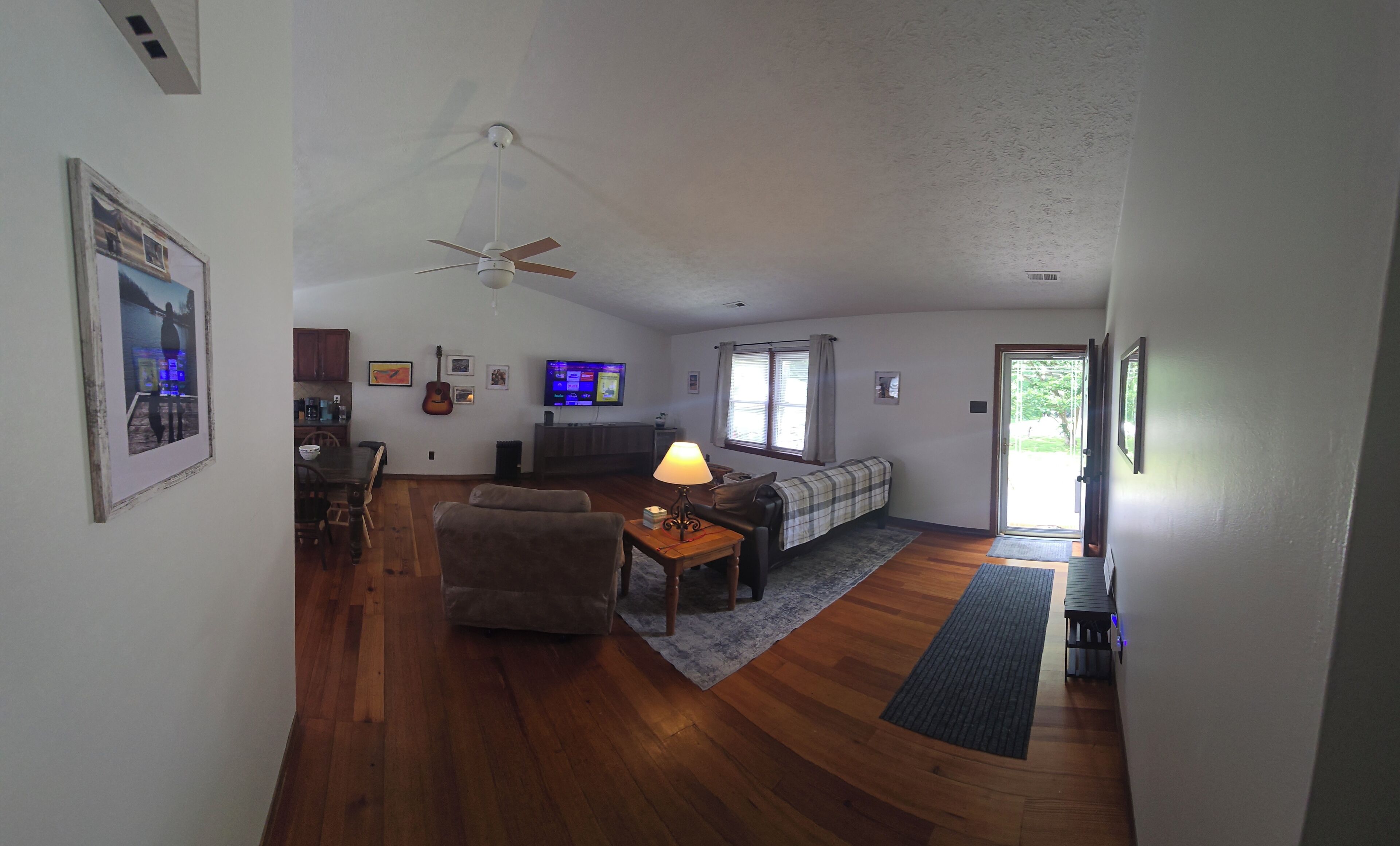 Charming 2-bedroom Home, With Lake Access, In The Richmond Metro Area. - Virginia