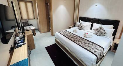 HOTEL MEENA AURUM INN