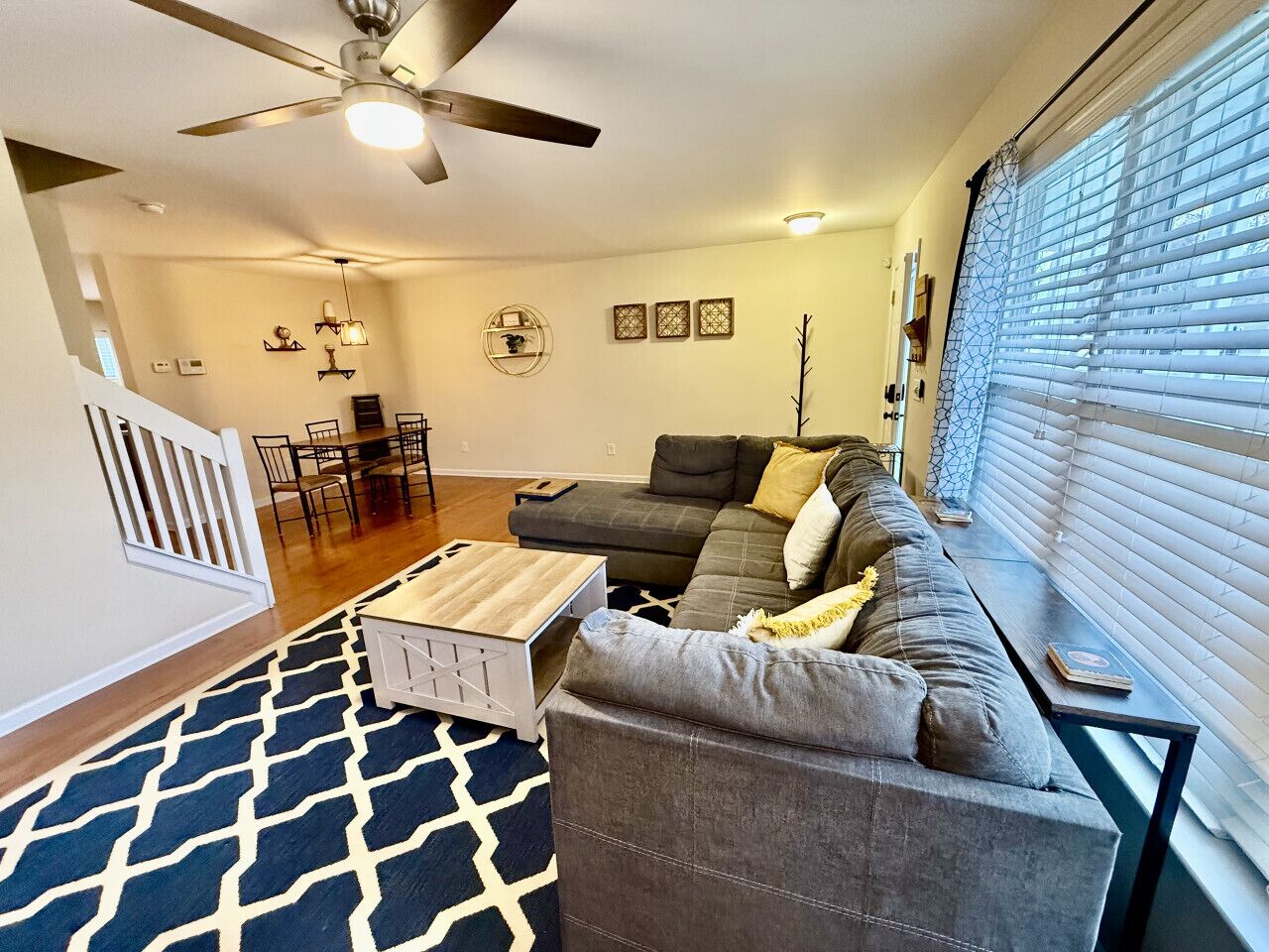 智能电视、影片库