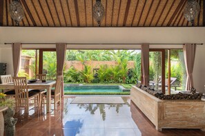 Living area - Genie Private Villa by Travellink Bali (Ubud)