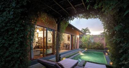 Genie Private Villa by Travellink Bali
