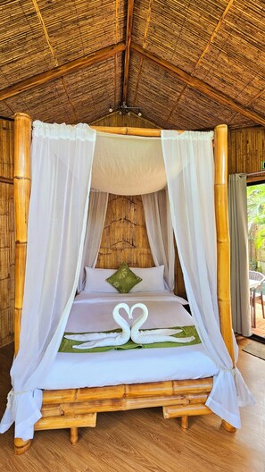 Standard Villa, Pool View | Desk, free WiFi, bed sheets - The Farm Shack by SMS Hospitality (Amadeo)