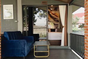 Twin Bed Room (No. 885) | Oppholdsområde | Flatskjerm-TV