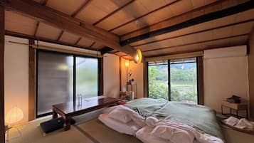 Superior Triple Room, Mountain View | In-room safe, blackout drapes, iron/ironing board, free WiFi