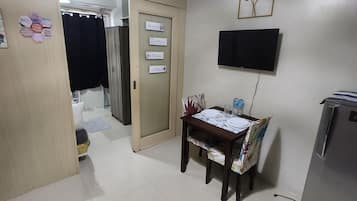 1 Schlafzimmer, Bügeleisen/Bügelbrett, kostenloses WLAN, Bettwäsche