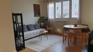 Smart TV - Pleasant F3 apartment 300m from RER B in ANTONY, 20mn from Orly, Paris and Versailles (Antony)