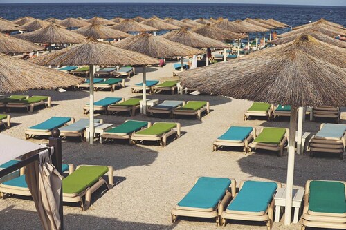 Solis Residence Apartment