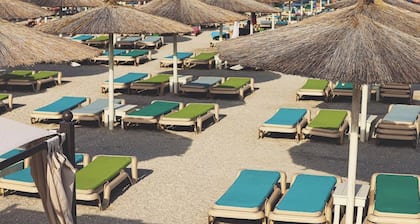 Solis Residence Apartment