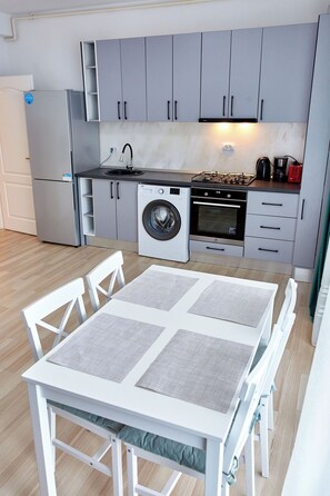 Private kitchen - Solis Residence Apartment (Navodari)