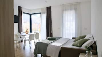 Apartment, Balcony, Mountain View | Living area | Smart TV