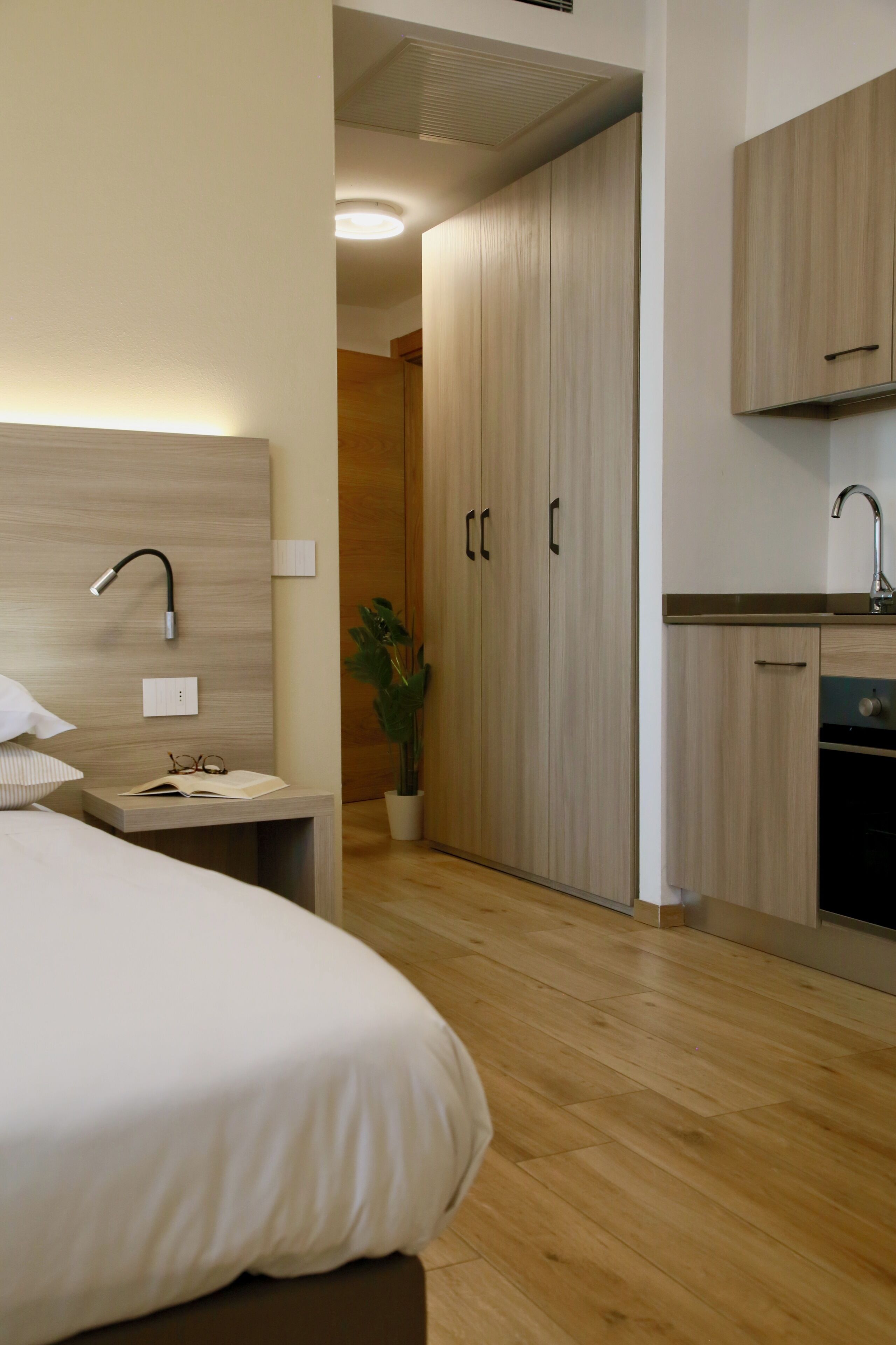 Studio, Erdgeschoss | Allergikerbettwaren, laptopgeeigneter Arbeitsplatz