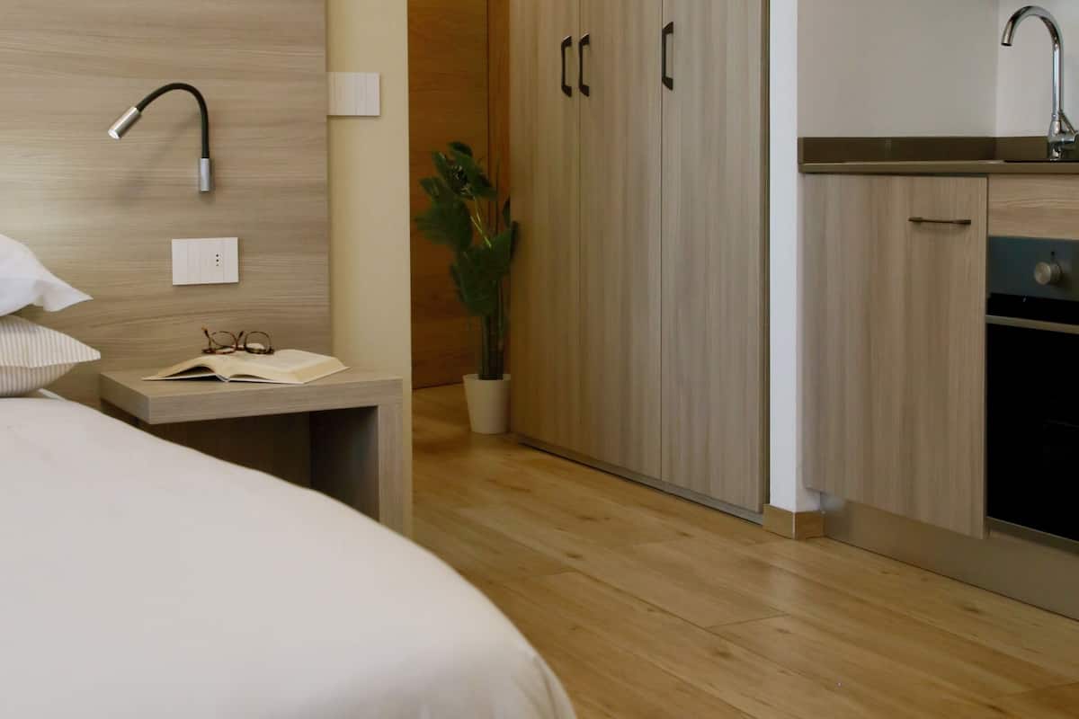 Studio, rez-de-chaussée | 1 chambre, literie hypoallergénique