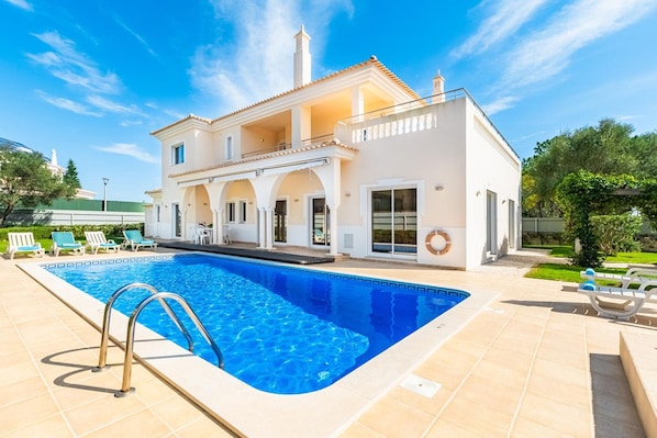 House | 4 bedrooms - Villa Coute Real in Quarteira (Loulé)