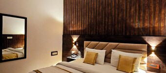 Shri Krishna Divine Dham