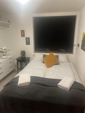 Villa superior, vista al mar | 4 habitaciones, cortinas blackout y tabla de planchar con plancha