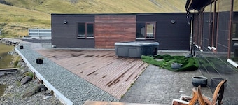 Búlandshöfði family paradise
