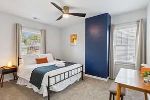 3 chambres, bureau, fer et planche à repasser, Wi-Fi